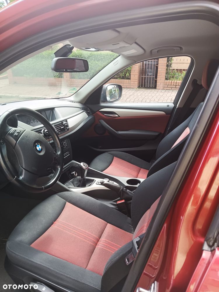 BMW X1 sDrive18i - 6