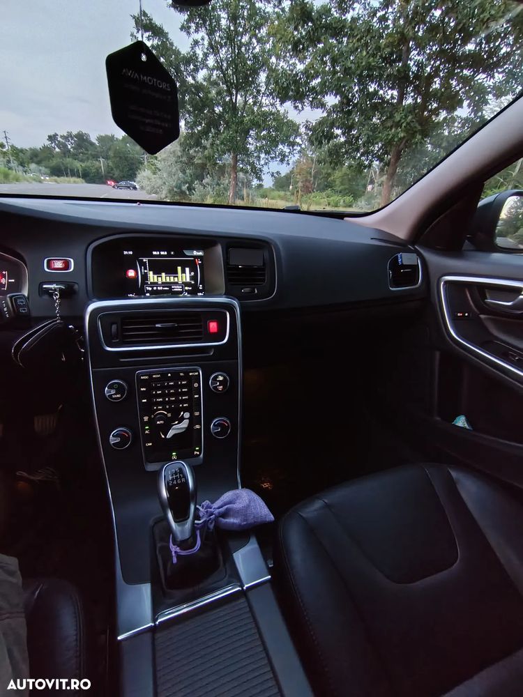 Volvo V60 D4 VEA Start-Stop Momentum - 13