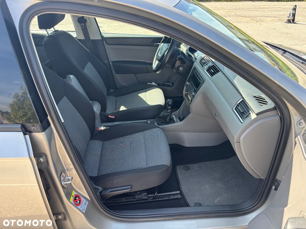 Seat Toledo 1.2 TSI Style - 12