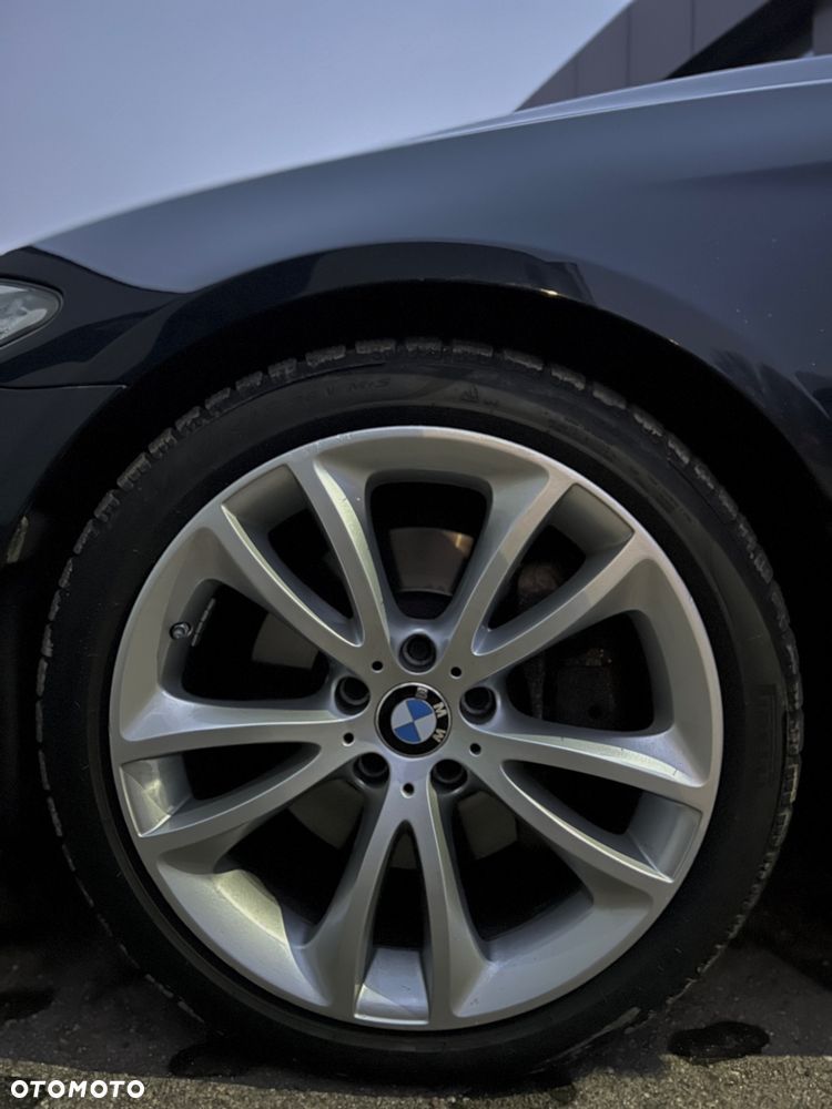 BMW Seria 5 535i xDrive - 38