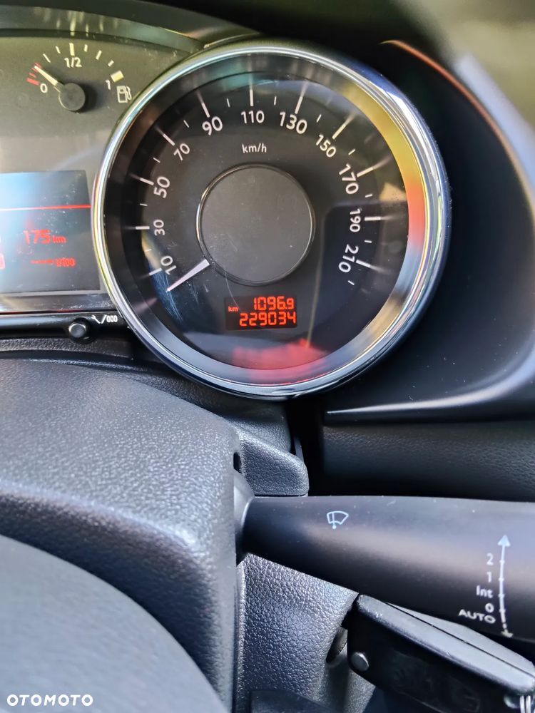 Peugeot 3008 HDi FAP 150 Platinum - 5