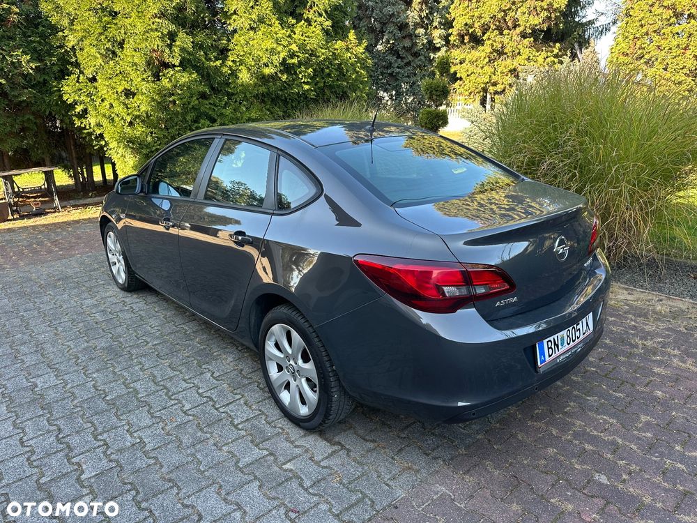 Opel Astra 1.4 Selection - 5