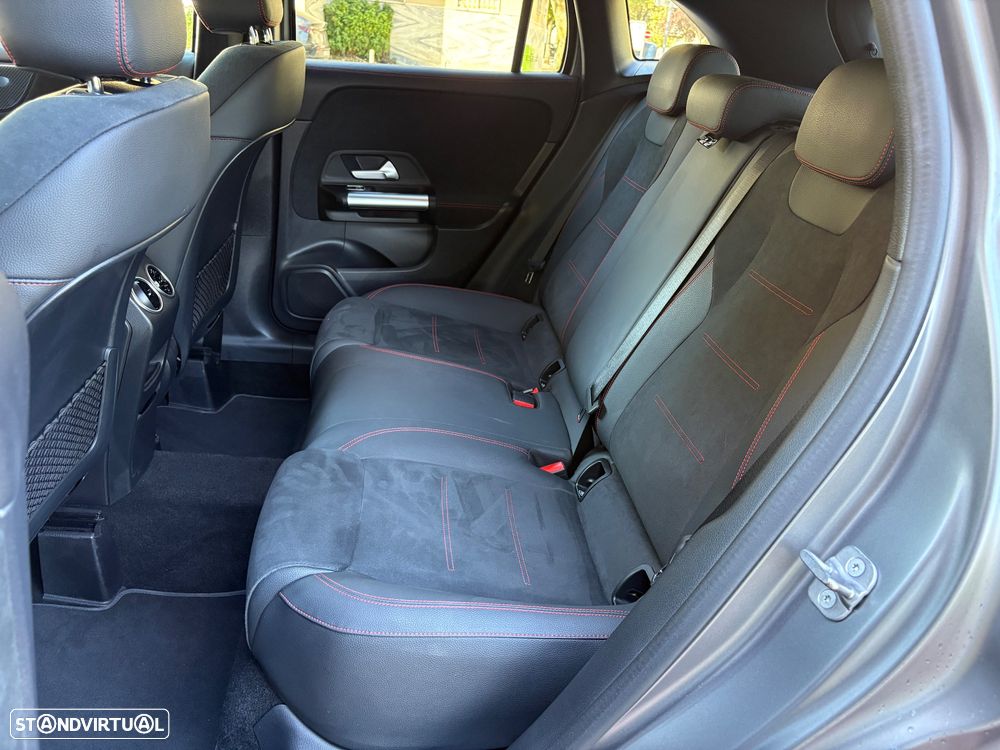 Mercedes-Benz GLA 250 e AMG Line - 24