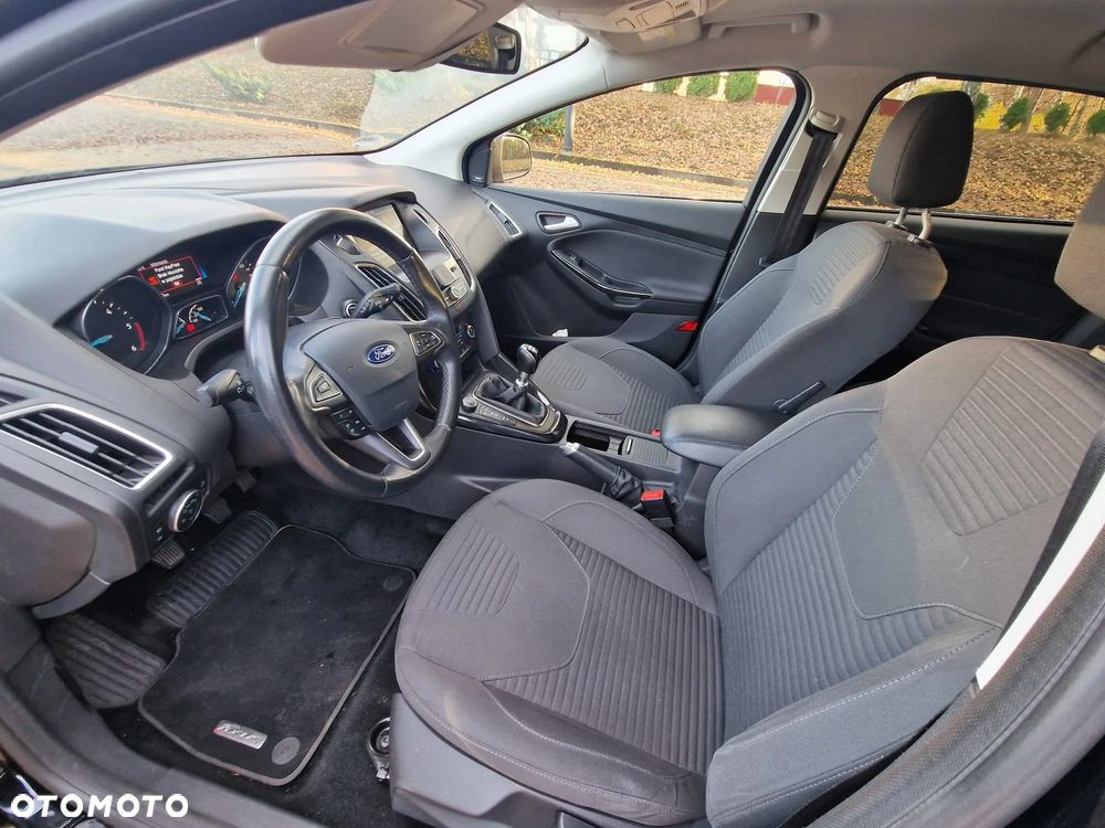 Ford Focus 2.0 TDCi Titanium ASS - 13