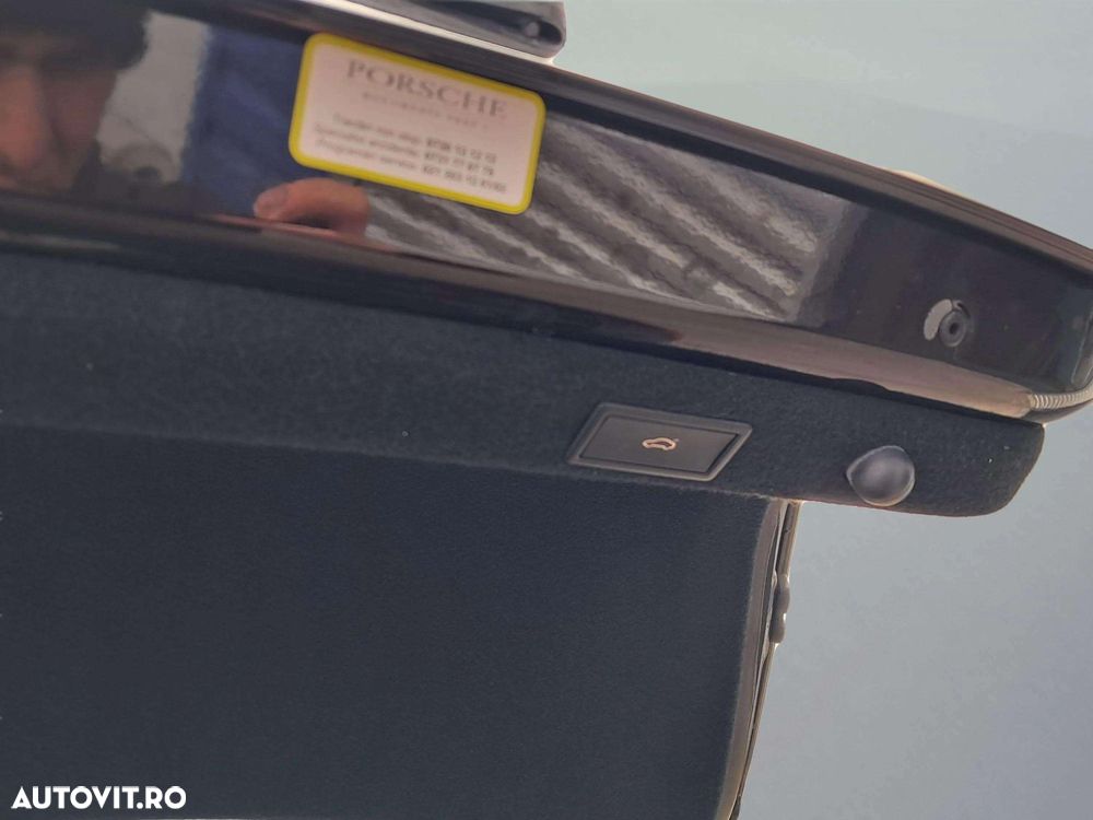 Skoda Superb 2.0 TDI DSG Ambition - 4