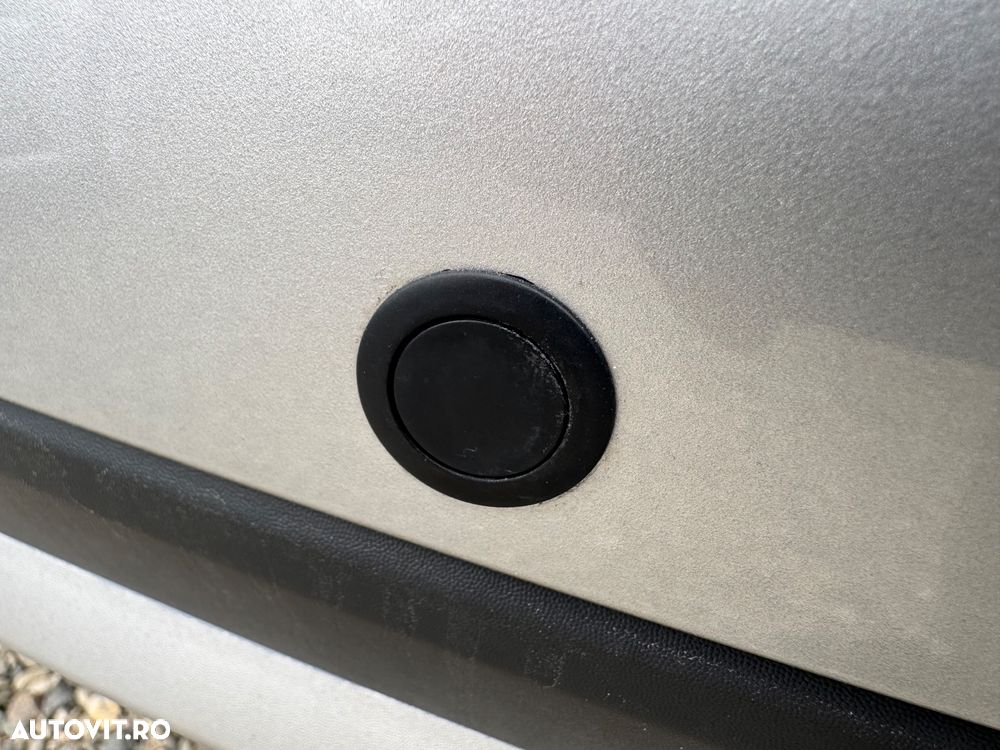 Dacia Duster 1.5 dCi 4x4 Prestige - 20