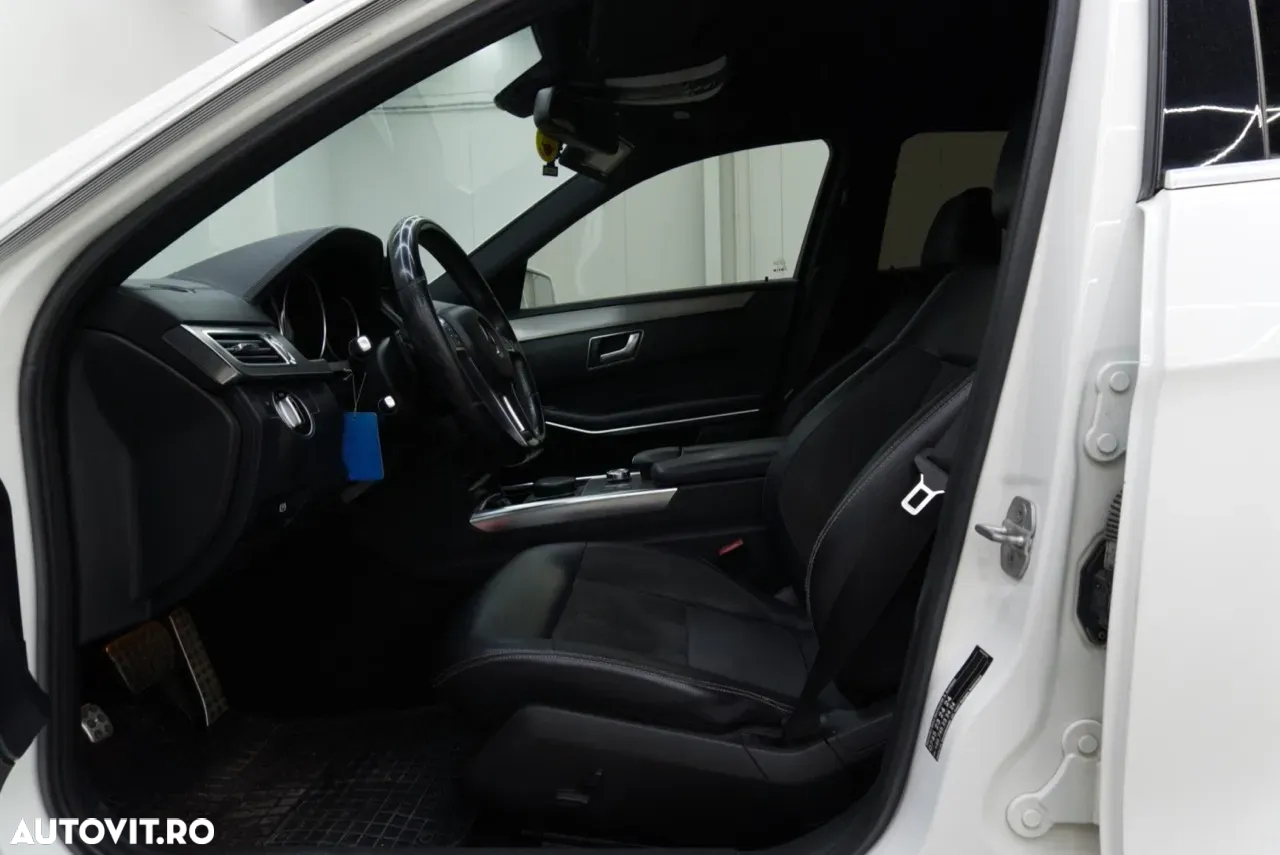 Mercedes-Benz E 250 CDI 4MATIC Aut. - 11