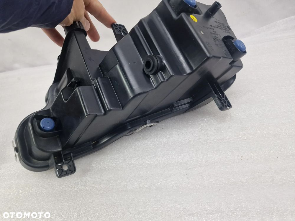 VW BORA II 19G 19- LEWY HALOGEN LED , NR 19G941699 , NR AUKCJI H195 - 8