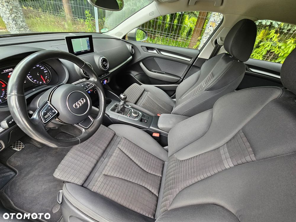 Audi A3 Sportback 2.0 TDI Attraction - 19