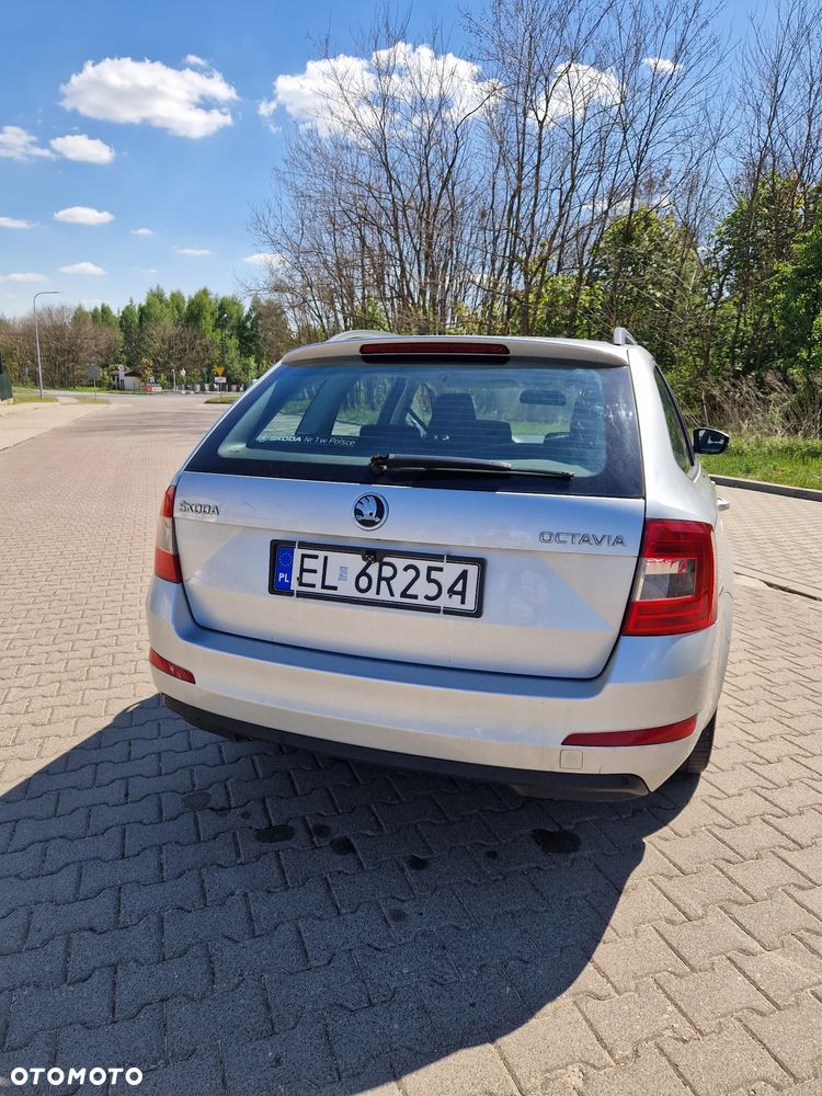 Skoda Octavia 1.6 TDI Active - 4