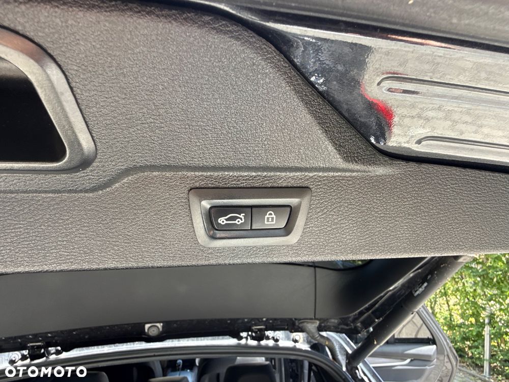 BMW X5 xDrive30d - 25