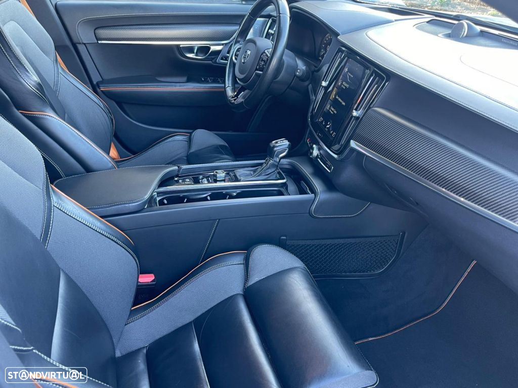 Volvo V90 Cross Country 2.0 D5 Plus AWD Geartronic - 16