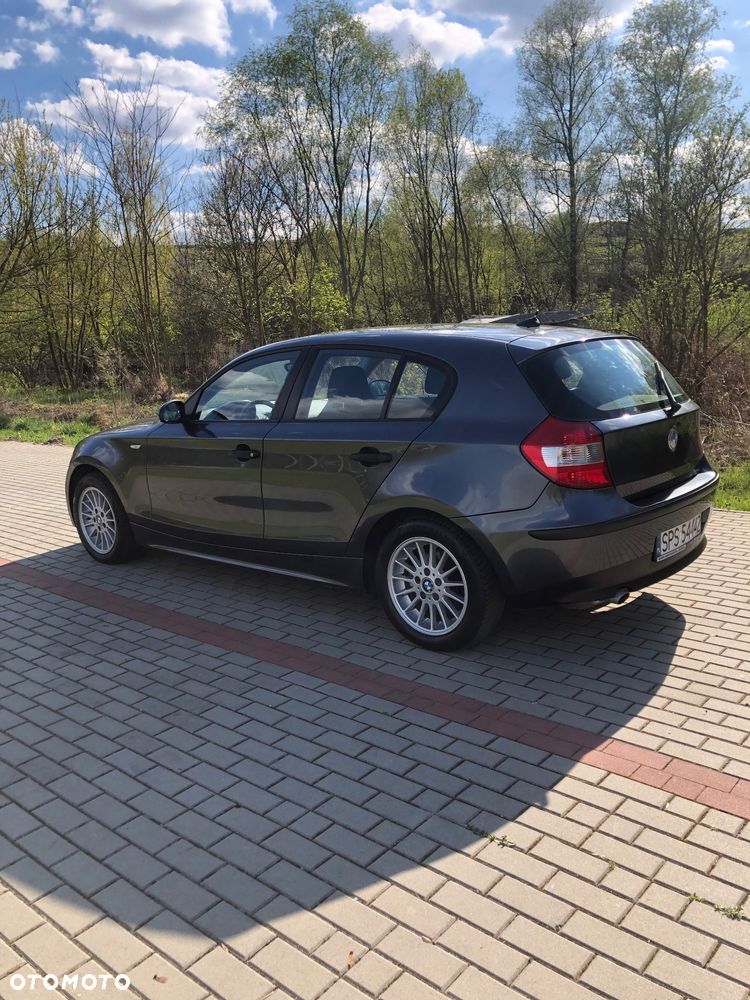 BMW Seria 1 - 21