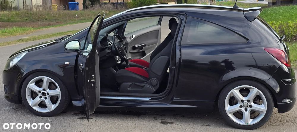 Opel Corsa 1.6T GSI - 18