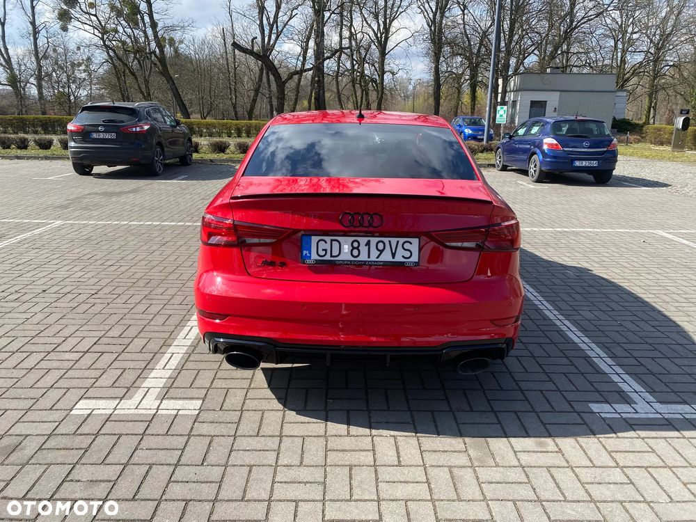 Audi RS3 Limousine 2.5 TFSI Quattro S tronic - 4