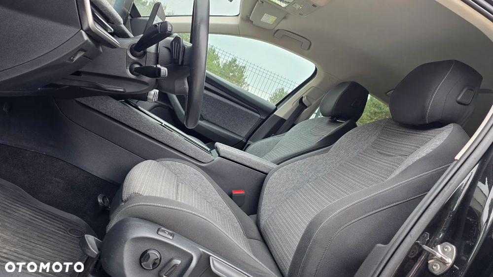 Skoda Superb 1.5 TSI mHEV Selection DSG - 34