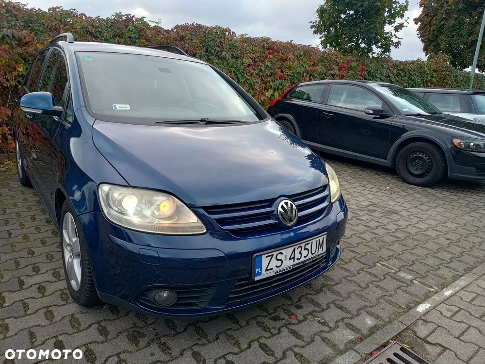 Volkswagen Golf Plus - 11