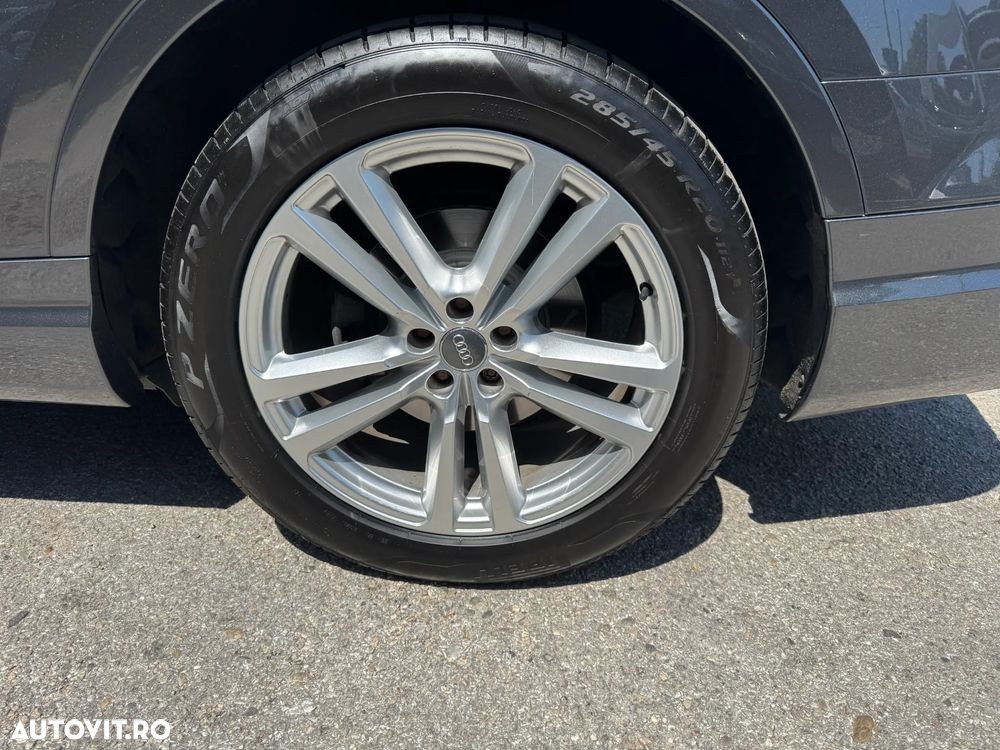Audi Q7 3.0 50 TDI quattro Tiptronic S Line - 15
