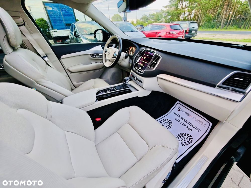Volvo XC 90 - 38
