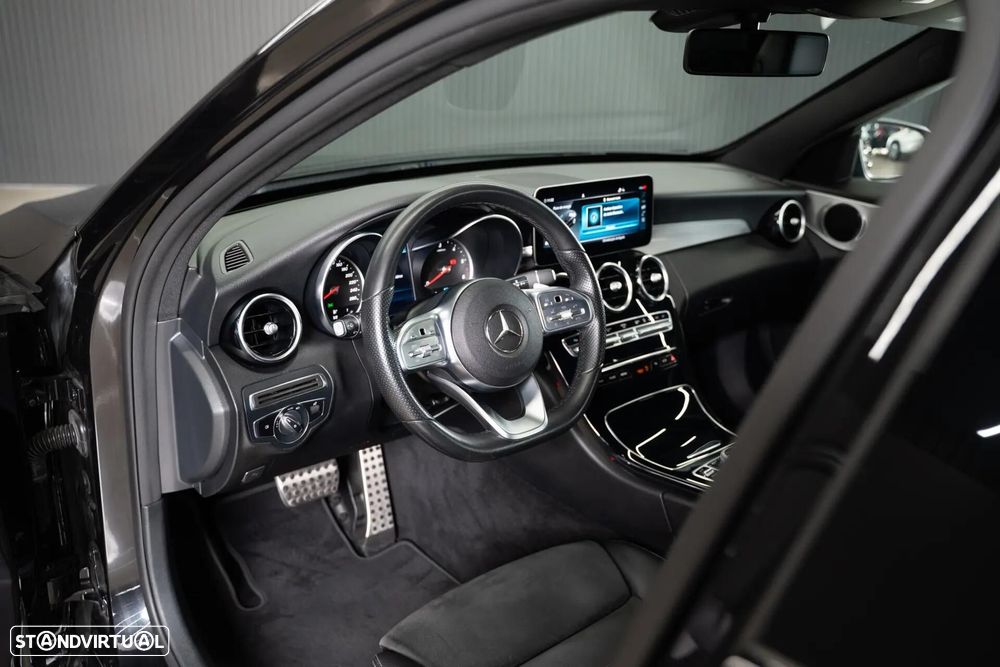 Mercedes-Benz C 300 de AMG Line - 17