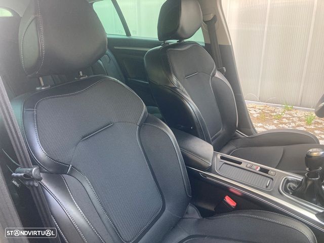 Renault Mégane Sport Tourer 1.5 Blue dCi Limited - 31