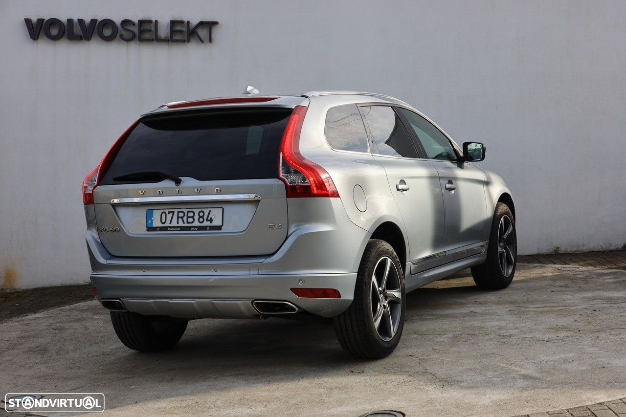 Volvo XC 60 2.0 D4 Summum - 2