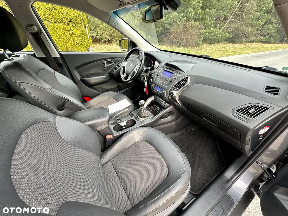 Hyundai ix35 1.7 CRDi Premium 2WD - 24