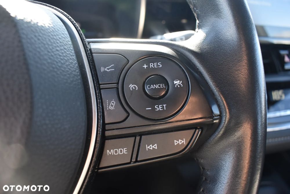 Toyota Corolla 2.0 Hybrid Comfort - 25