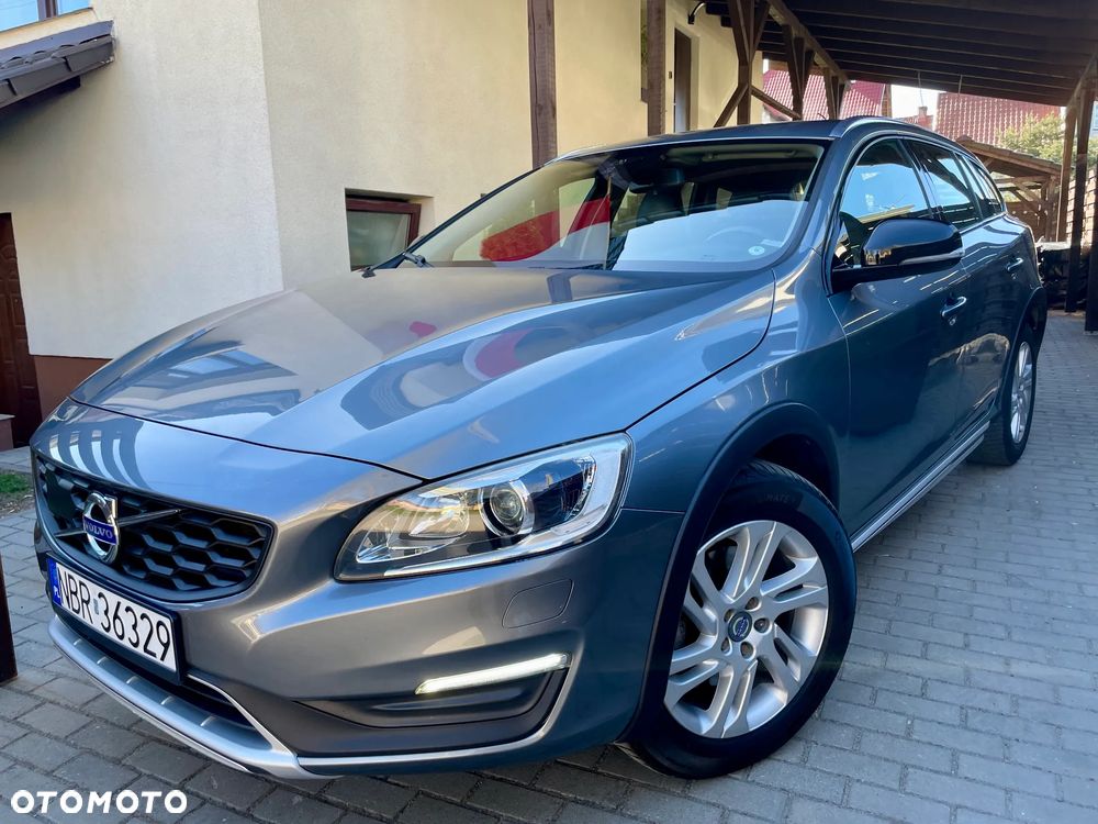 Volvo V60 Cross Country D3 Geartronic Momentum - 30