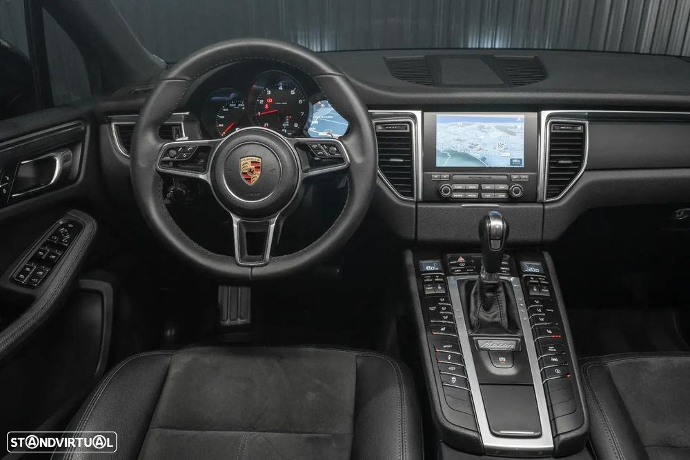 Porsche Macan - 8