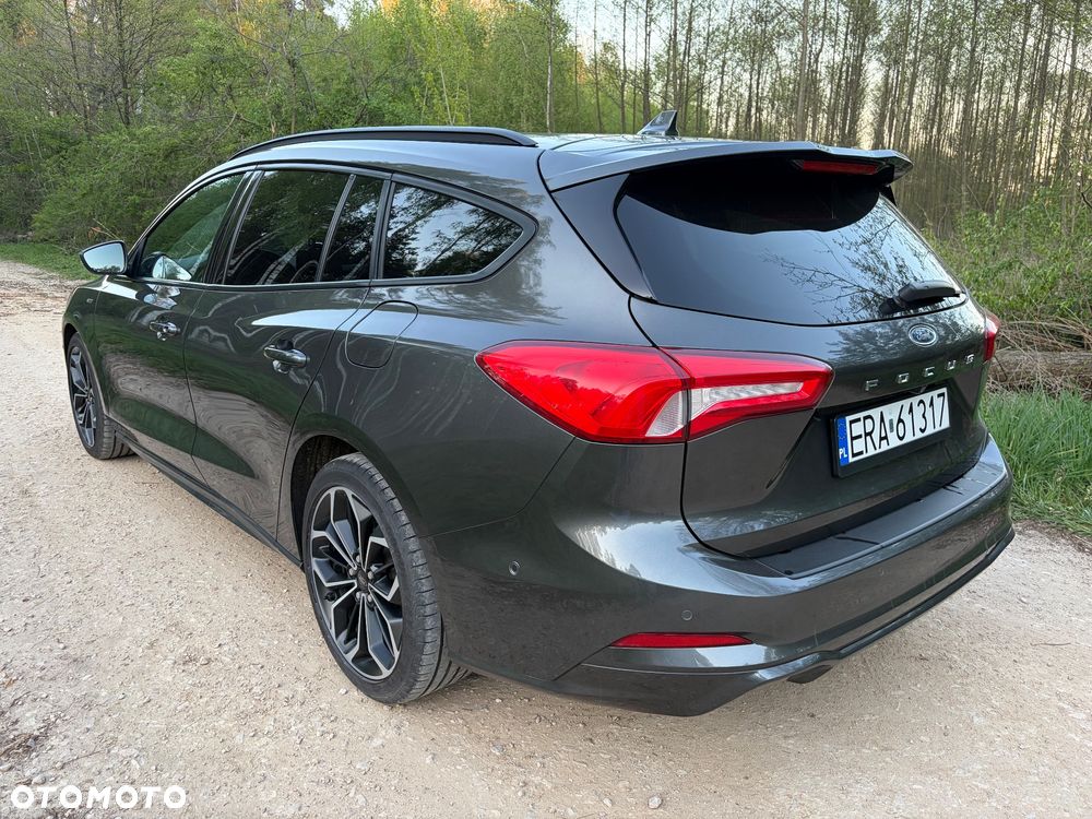 Ford Focus 1.5 EcoBoost STart-Stopp-System ST-LINE - 6