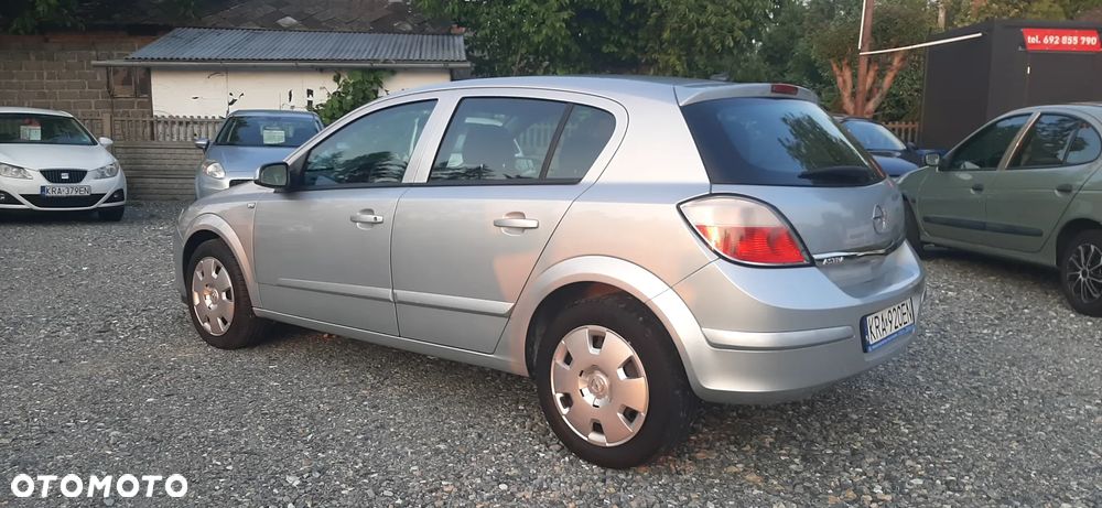 Opel Astra - 6