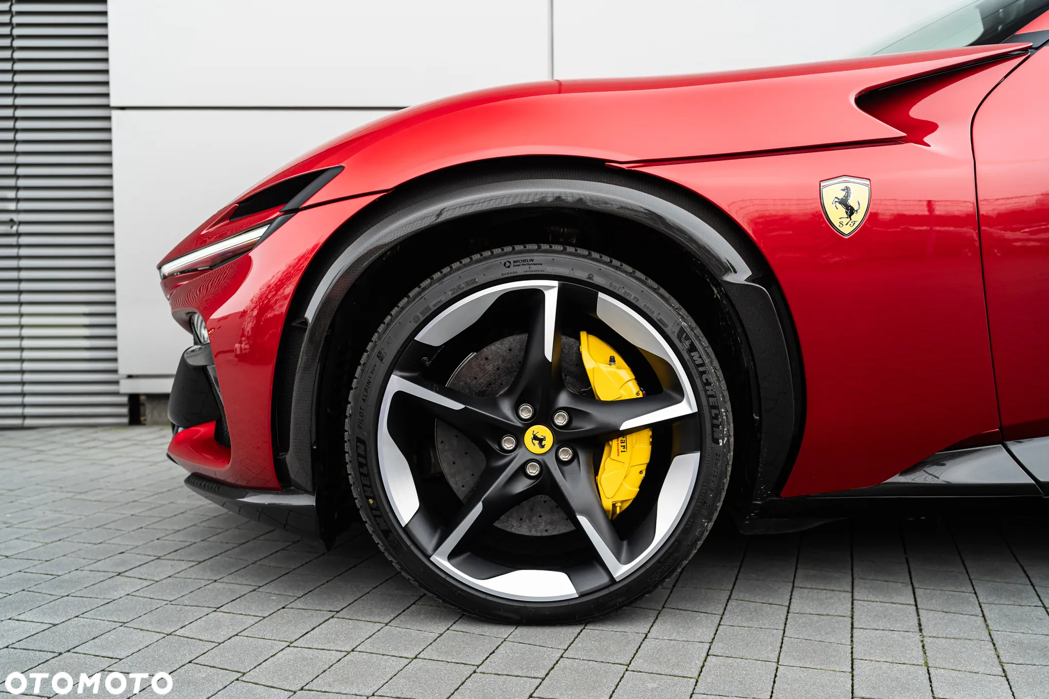Ferrari Purosangue - 11