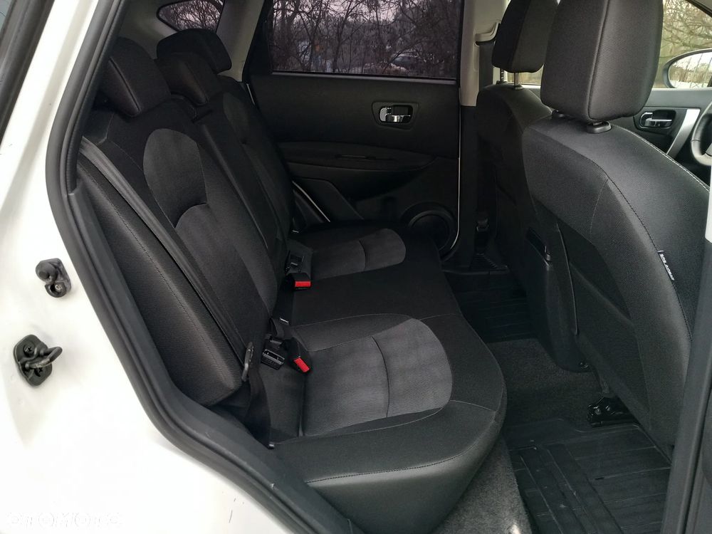 Nissan Qashqai 1.6 I-Way - 11