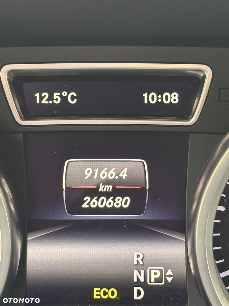 Mercedes-Benz GL 500 4-Matic - 22