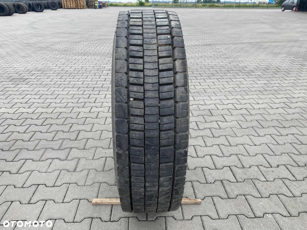 Opona 295/80R22.5 DUNLOP SP444 Napędowa 16-18mm - 2