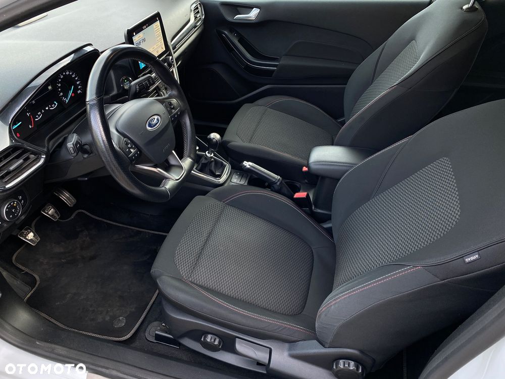 Ford Fiesta - 5