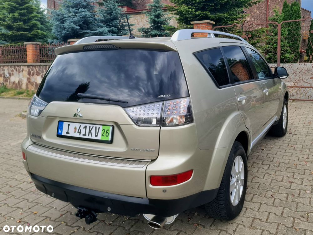 Mitsubishi Outlander 2.4 4WD Invite - 6