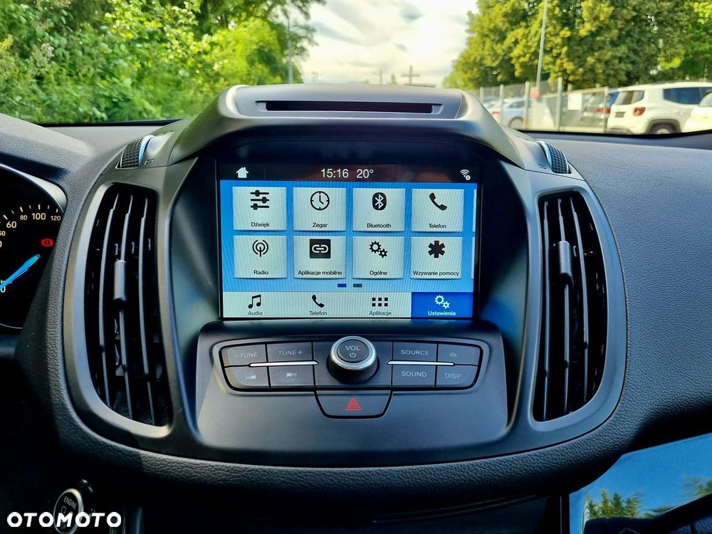 Ford Kuga 1.5 EcoBoost 2x4 Titanium - 20