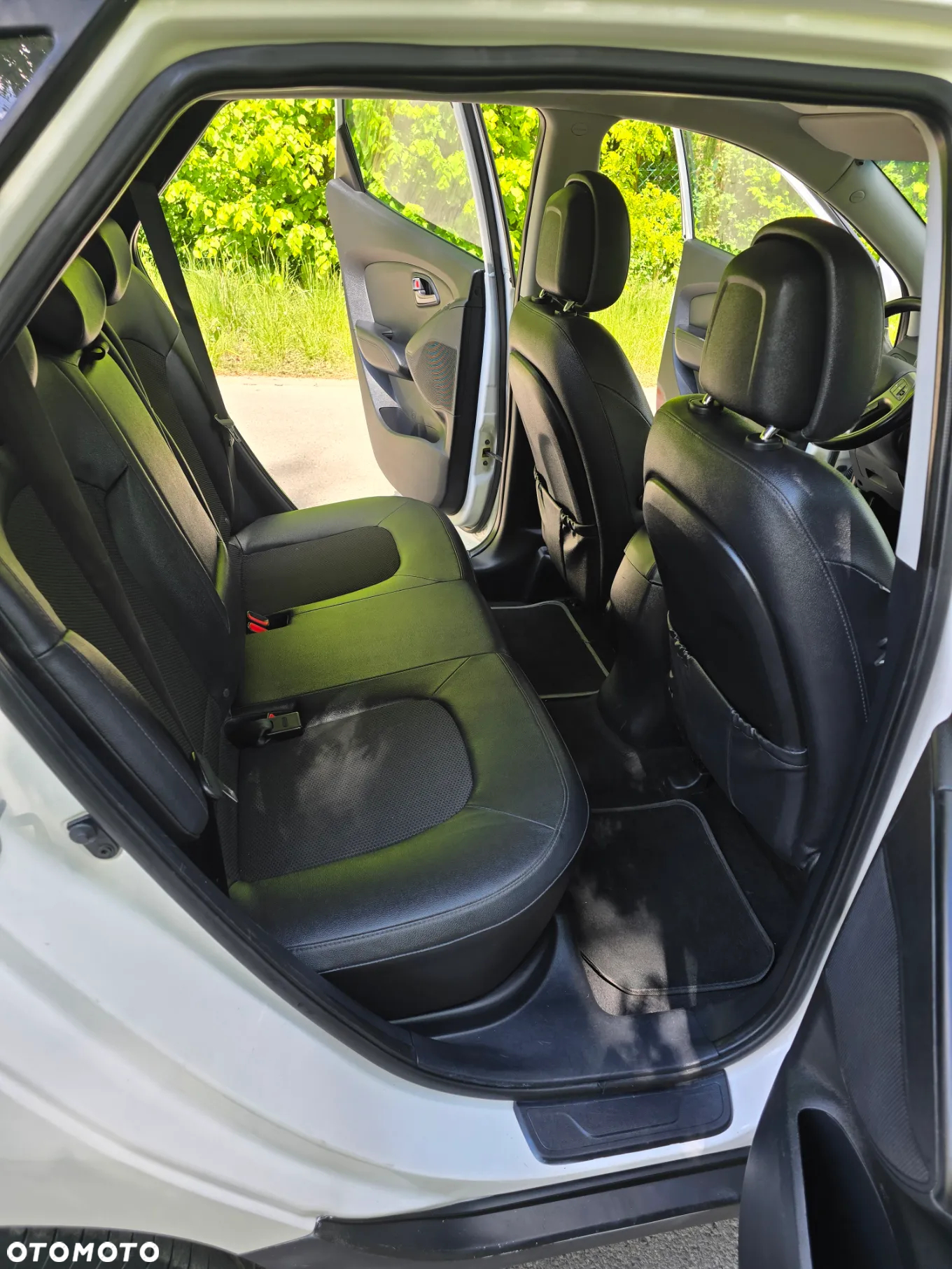 Hyundai ix35 1.7 CRDi Premium 2WD - 22