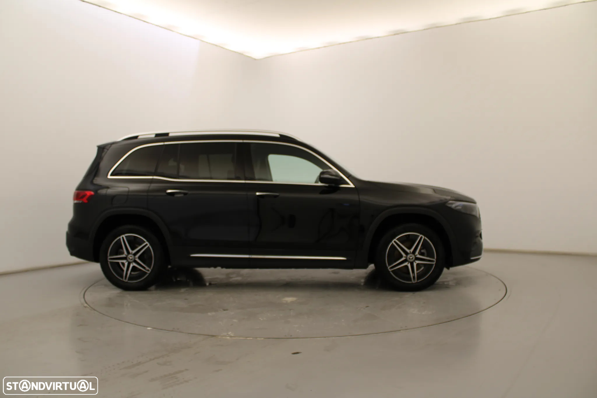 Mercedes-Benz EQB 250 AMG Line - 4