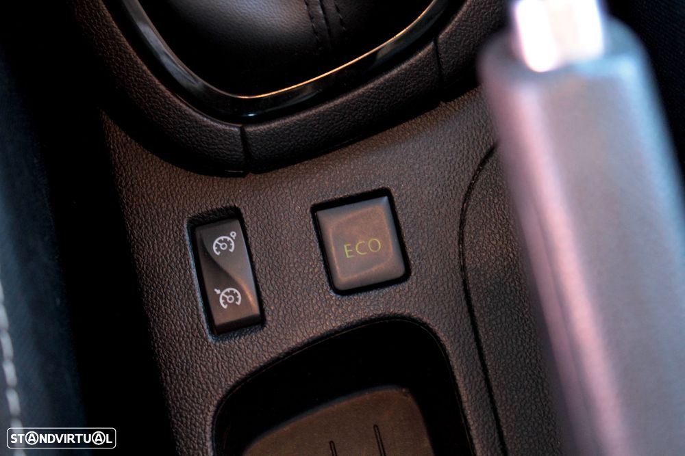 Renault Clio Energy dCi 90 Start & Stop Experience - 22