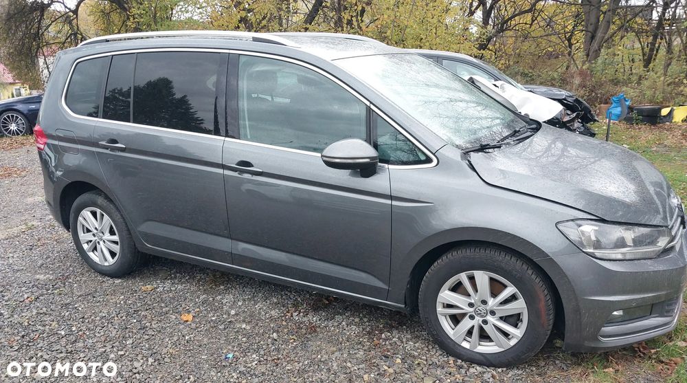 Volkswagen Touran 2.0 TDI SCR (BlueMotion Technology) Highline - 3