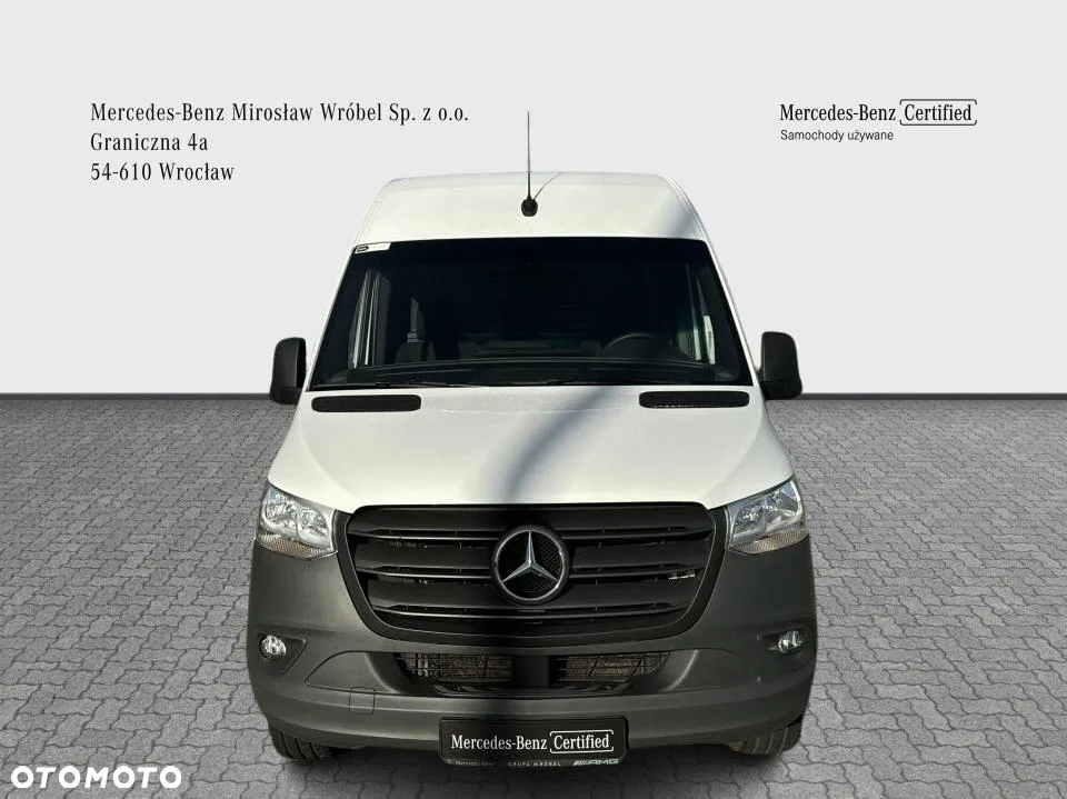 Mercedes-Benz Sprinter - 9