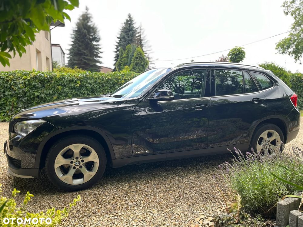 BMW X1 sDrive20i xLine - 10