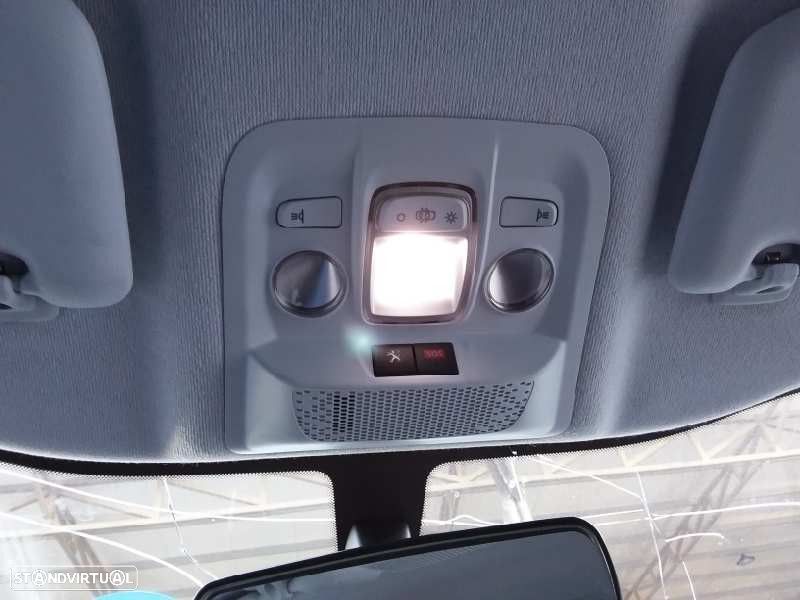LUZ INTERIOR PEUGEOT 208 ACTIVE - 9