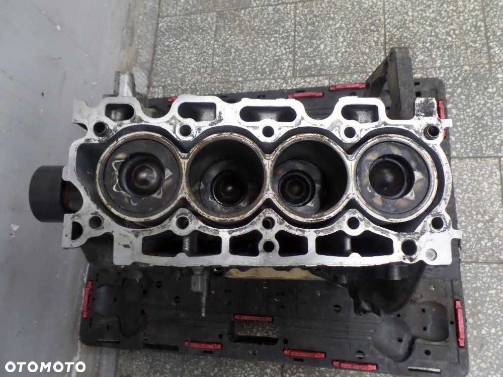 VOLVO S60 II V60 V70 III 10-17 1.6 D2 BLOK SILNIKA D4162T - 4