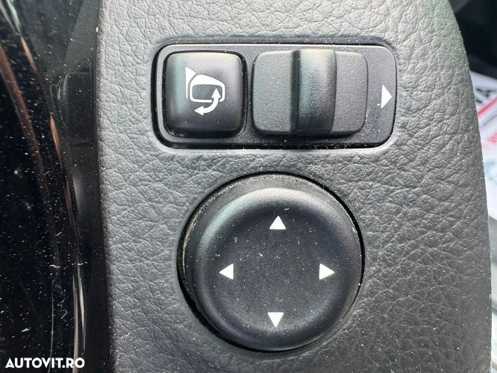 Nissan Qashqai 1.5 dCi DPF acenta - 14