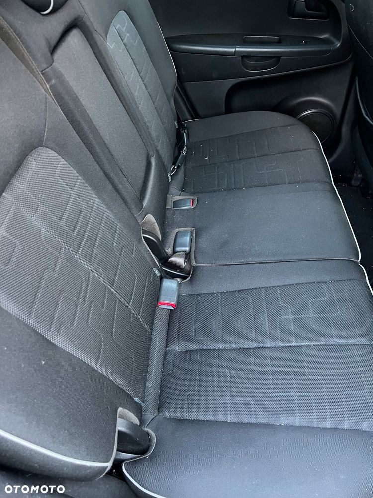 Kia Venga 1.6 CRDi 128 Dream Team Edition - 8