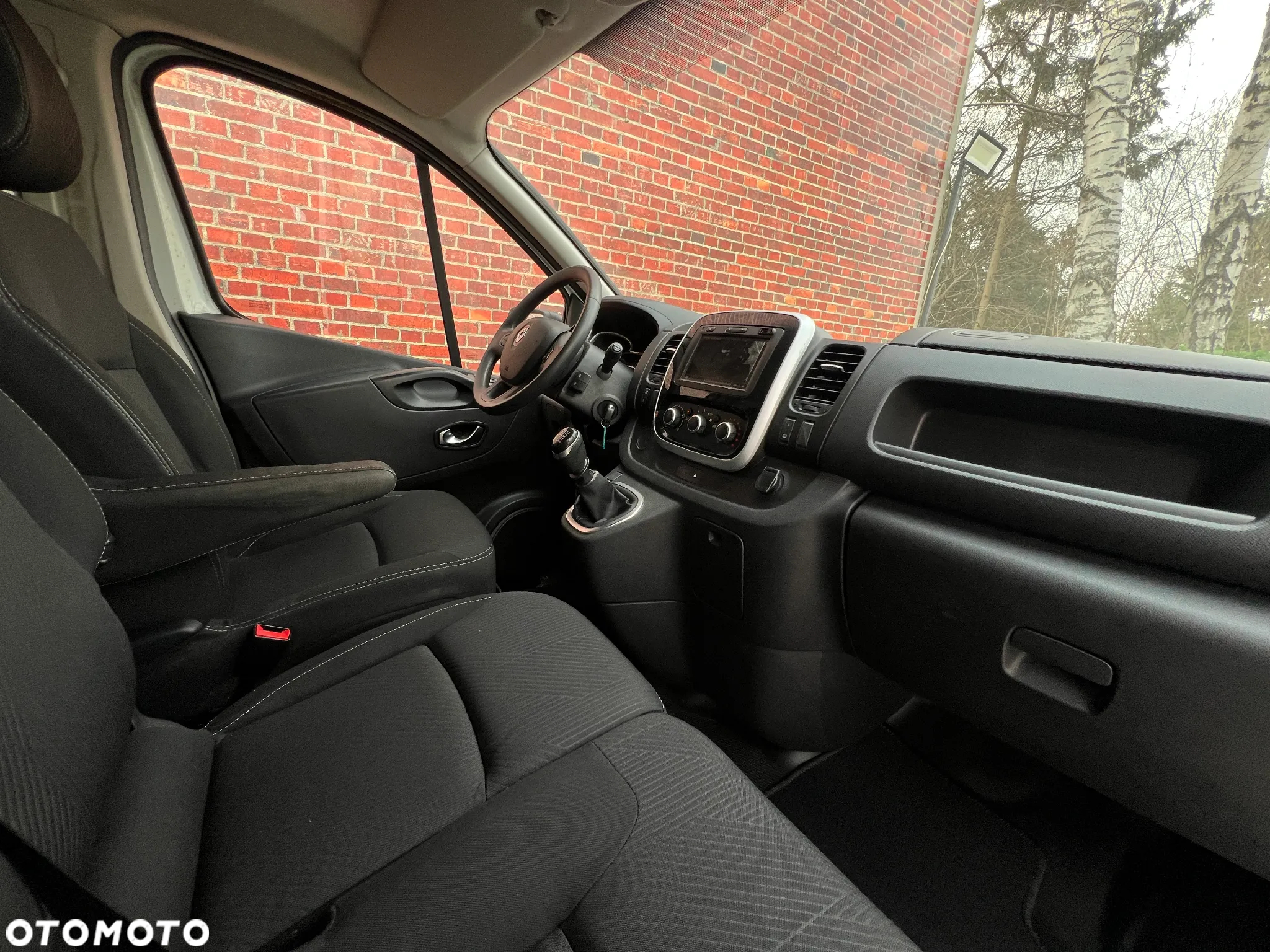 Renault Trafic - 8